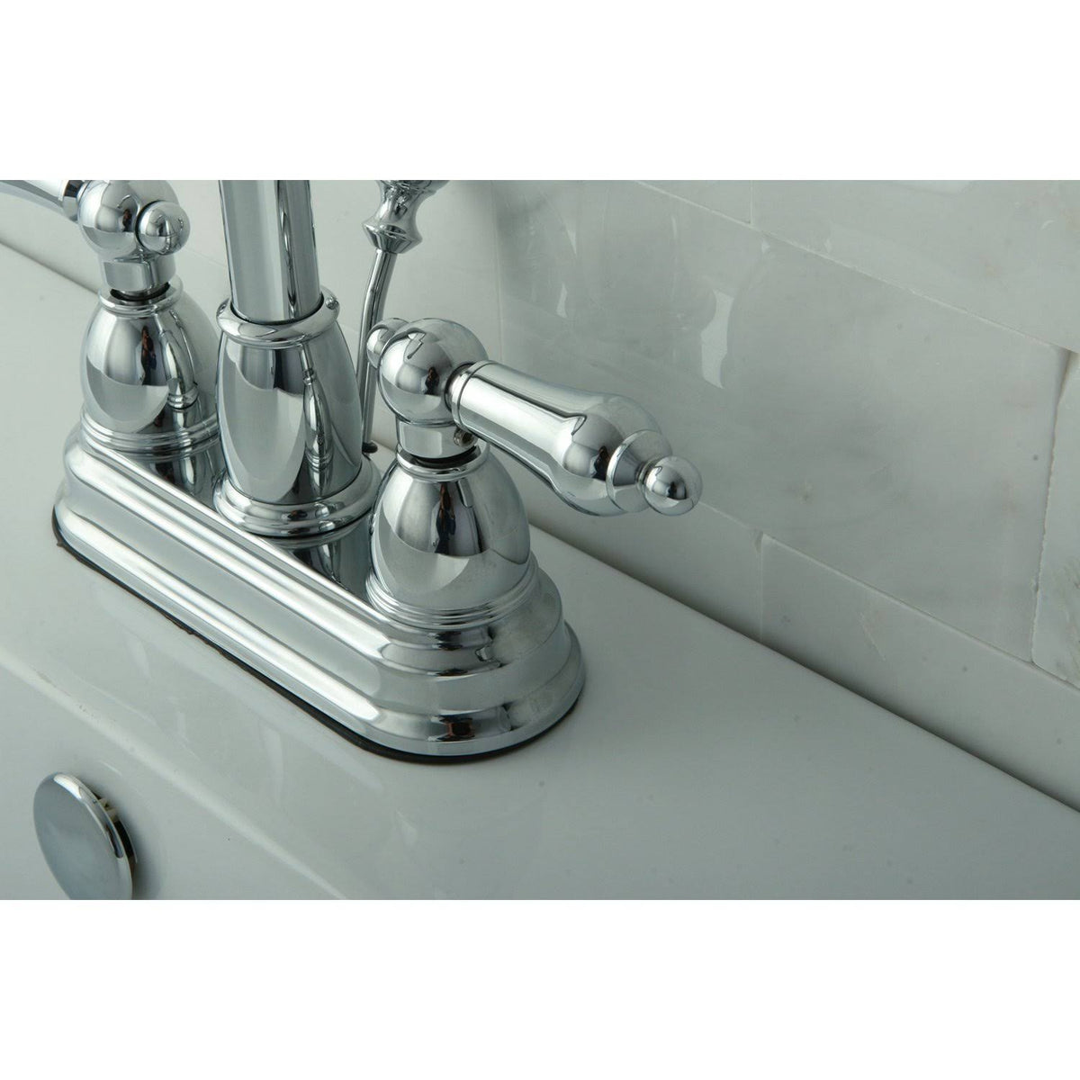 Two Handle Centerset Lavatory Faucet with Pop-Up Polished Brass D39802