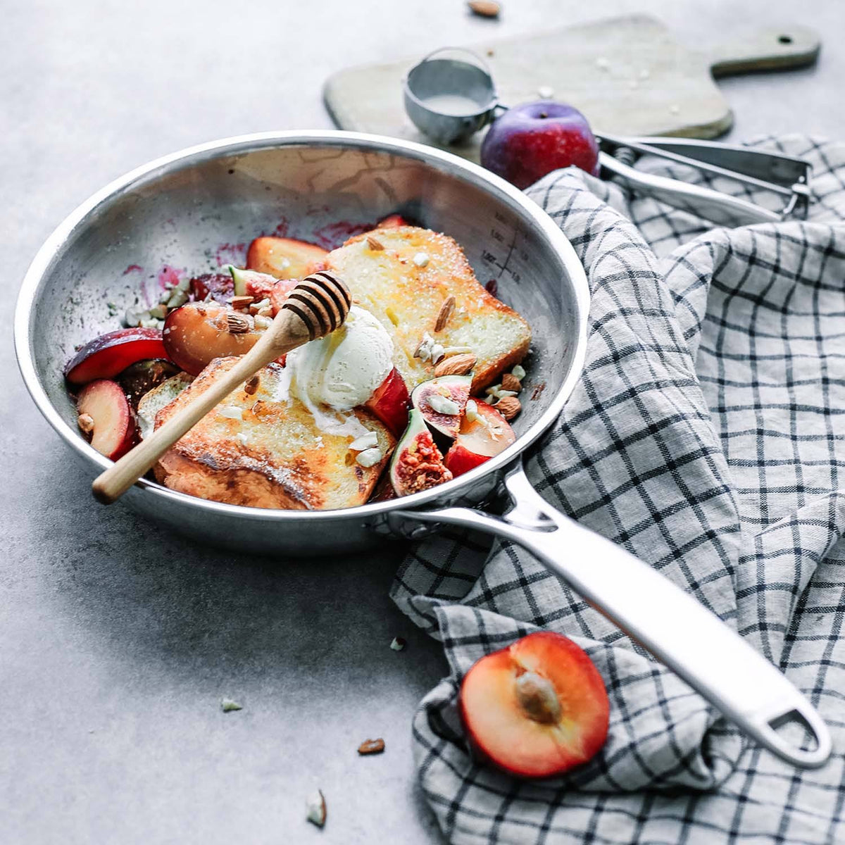 8.5-Inch Stainless Steel Frying Pan P490149
