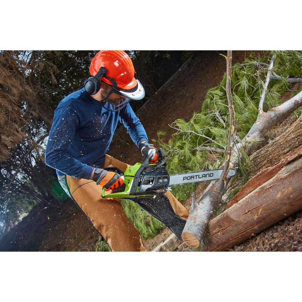18 in. Gas-Powered Chainsaw C5531