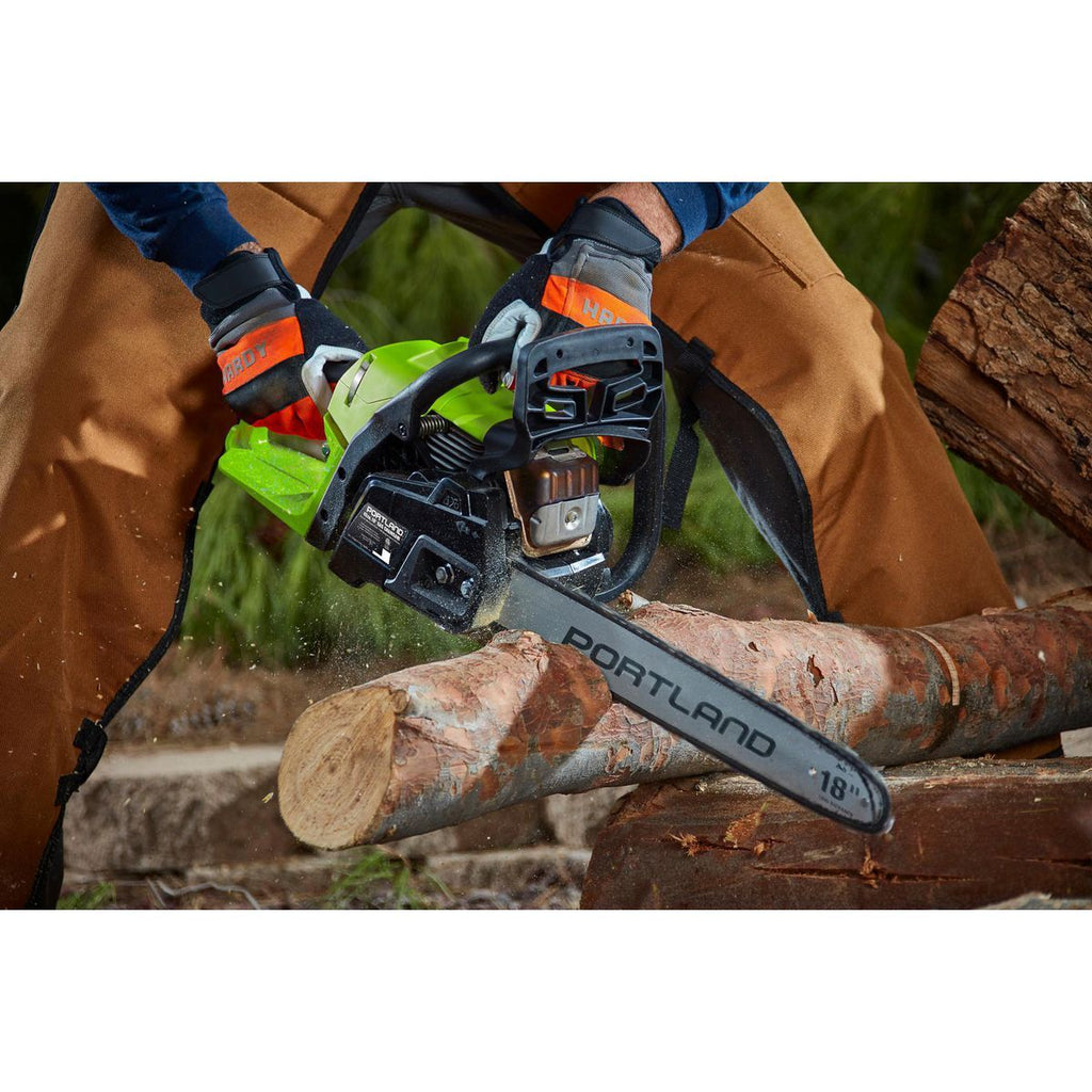 18 in. Gas-Powered Chainsaw C5531