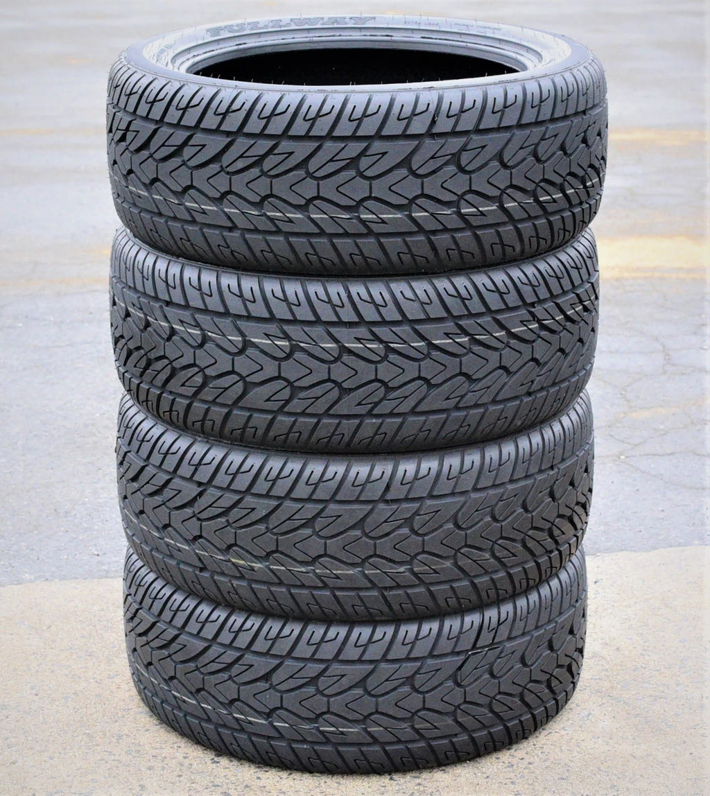 285/45R22 114V XL A/S Performance Tire U246576