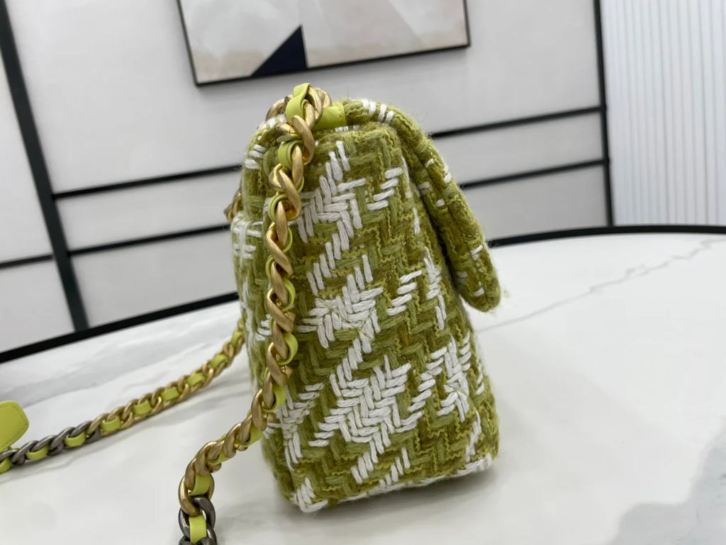 Green Handbag W25744