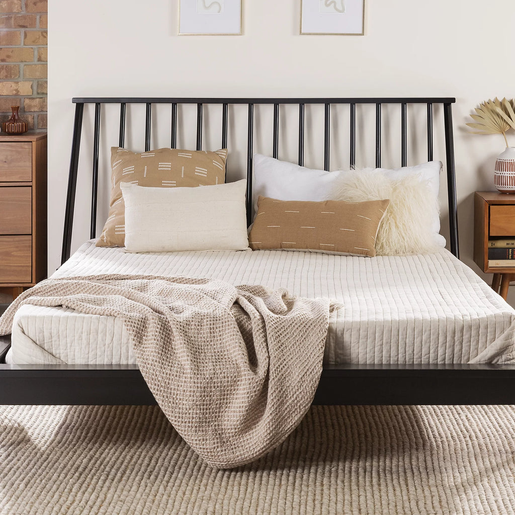 Queen Size Solid Wood Platform Bed Q27067