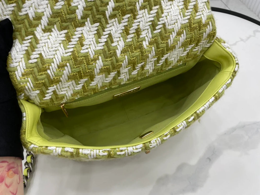 Green Handbag W25744