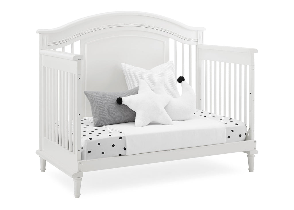 6-in-1 Convertible Crib with Toddler Rail L8523