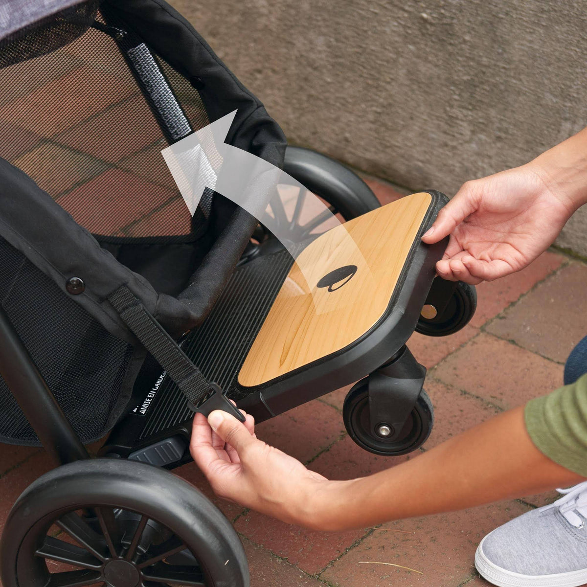 Travel System with Infant Car Seat Q308