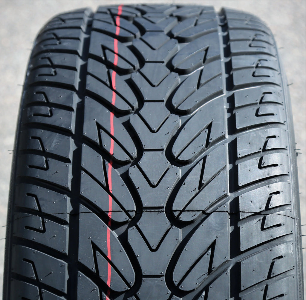 285/45R22 114V XL A/S Performance Tire U246576