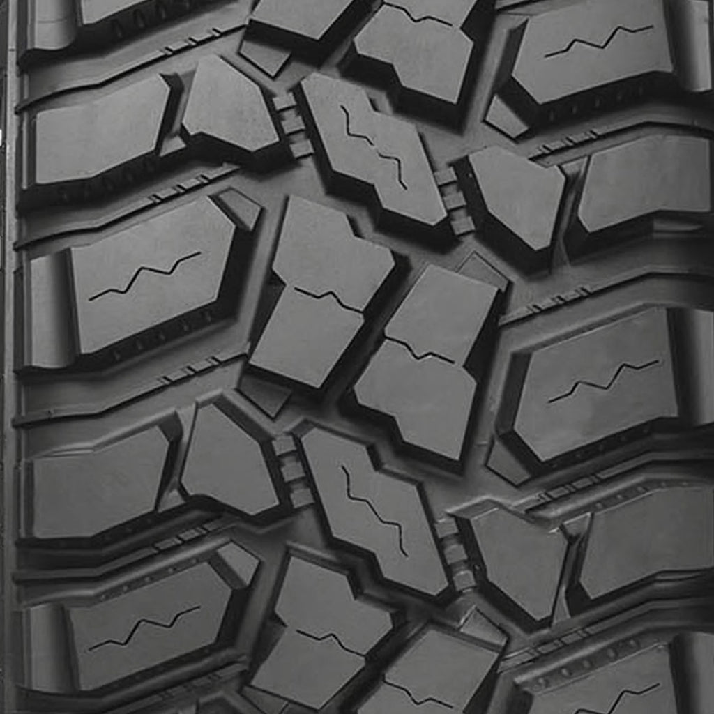 Mud Terrain Light Truck Tire D35293