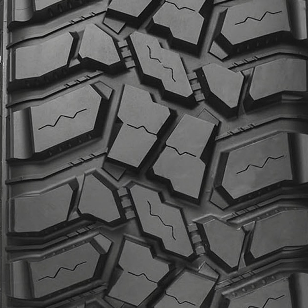 Mud Terrain Light Truck Tire D35293